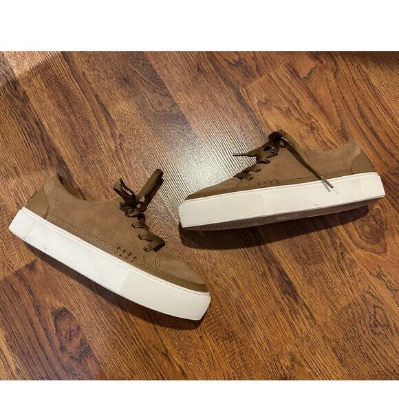 UGG Women's Zilo Suede Platform Lace-Up Fashion Sneaker – Tan – Size 8.5 - Picture 1 of 9